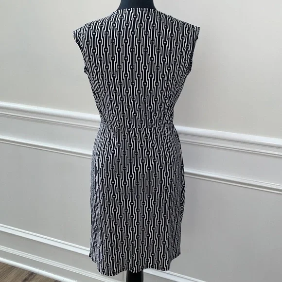 Michael Kors Black and White Dress size - S - Picture 2 of 4